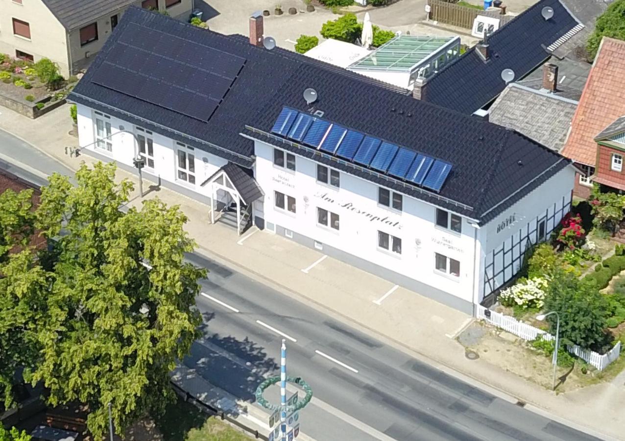 Hotel Am Rosenplatz,24 Stunden Check In, Kostenfreie Parkplaetze Brechtorf Kültér fotó
